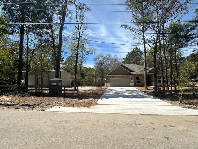 1608 Mohawk Drive, Montgomery, TX 77316