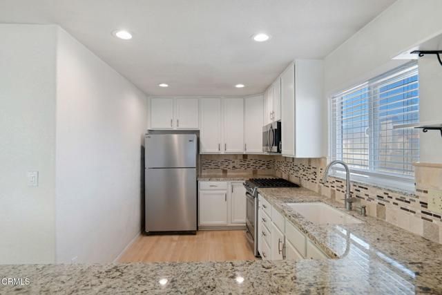 5125 W Wooley Road 5, Oxnard, CA 93035