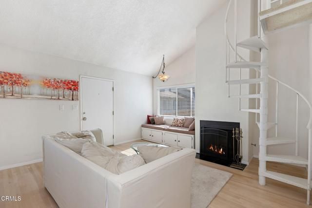 5125 W Wooley Road 5, Oxnard, CA 93035