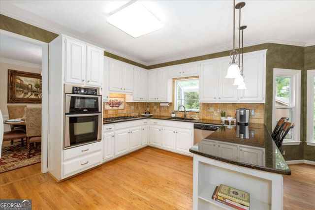 1918 De Winton Place, Lawrenceville, GA 30043