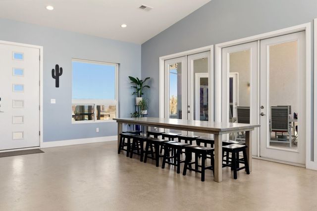 5225 Chopin Road NE, Rio Rancho, NM 87144