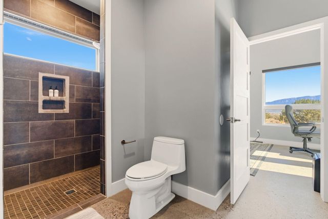 5225 Chopin Road NE, Rio Rancho, NM 87144