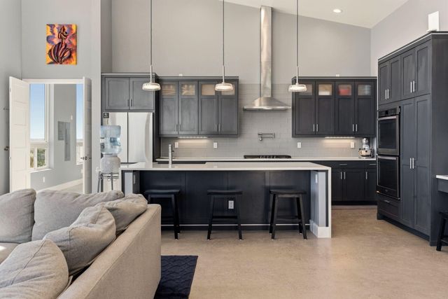 5225 Chopin Road NE, Rio Rancho, NM 87144