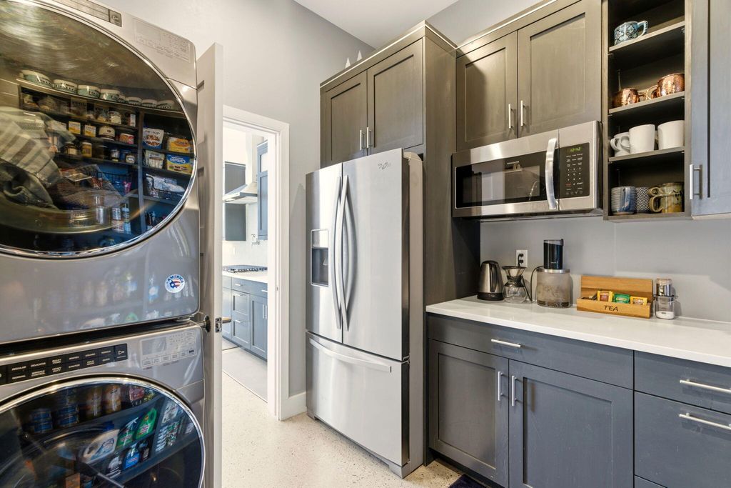 Image 13 of property listing at 5225 Chopin Road NE, Rio Rancho, NM 87144