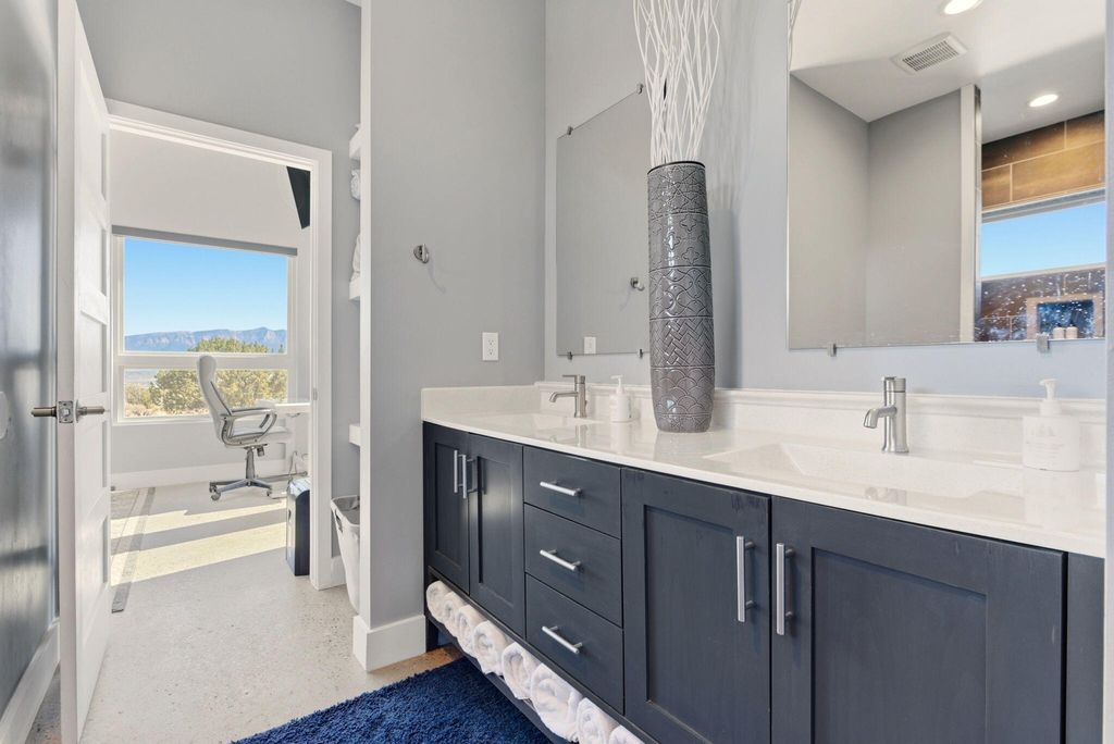 Image 34 of property listing at 5225 Chopin Road NE, Rio Rancho, NM 87144