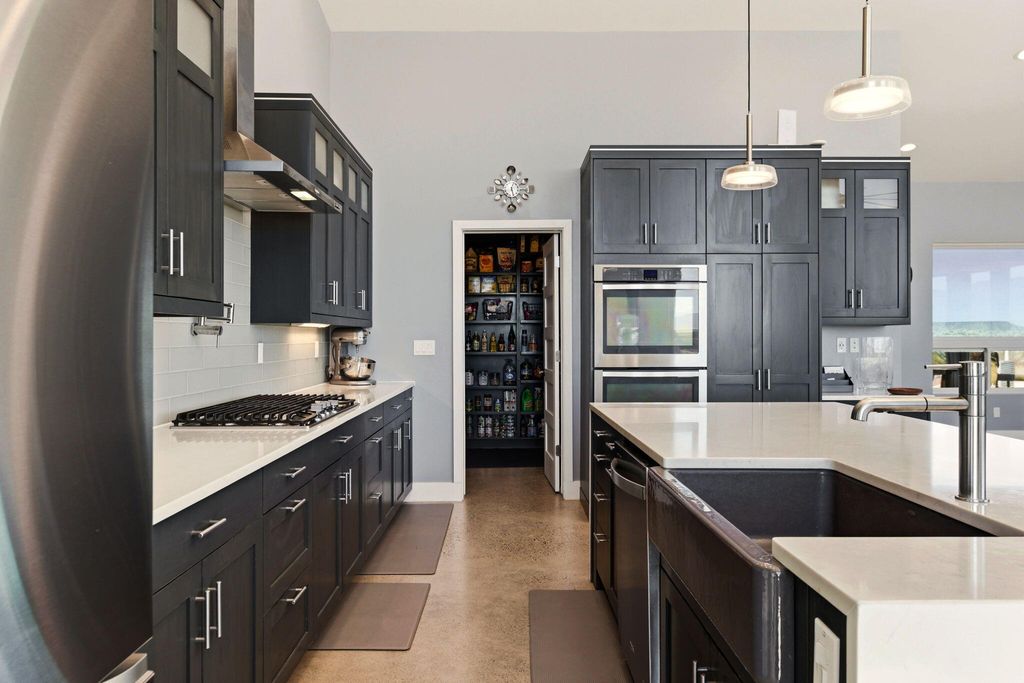 Image 7 of property listing at 5225 Chopin Road NE, Rio Rancho, NM 87144