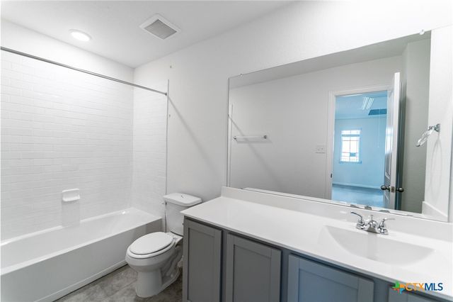117 Lina Way, Seguin, TX 78155