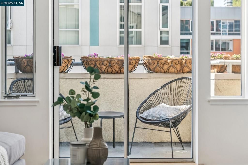 Image 18 of property listing at 56 Guy Place, San Francisco, CA 94105