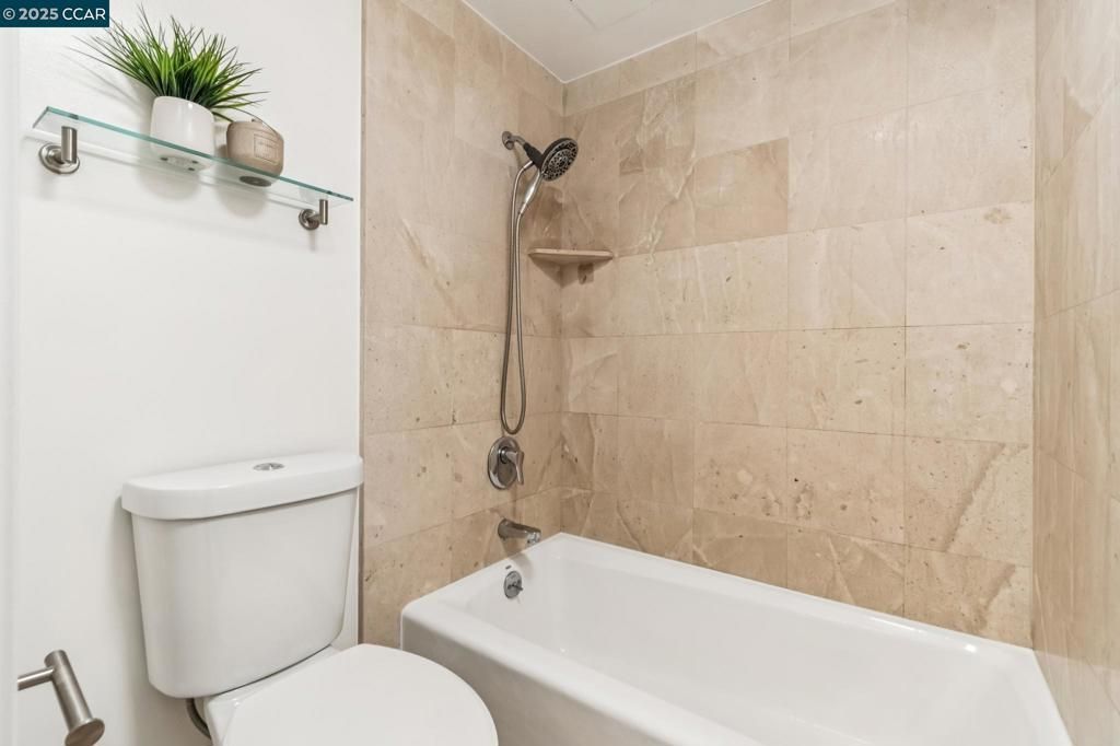 Image 5 of property listing at 56 Guy Place, San Francisco, CA 94105
