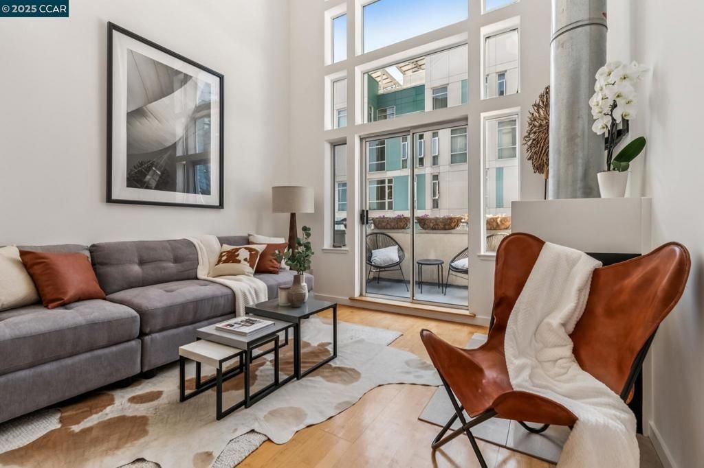 Image 7 of property listing at 56 Guy Place, San Francisco, CA 94105