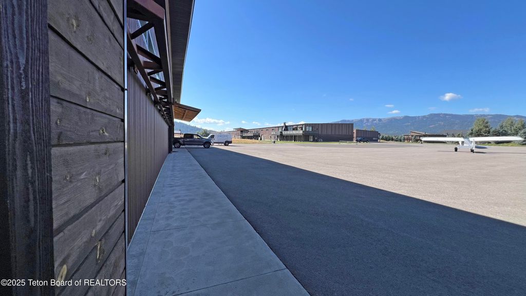 20 DIAMANDIS DR 20, Alpine, WY 83128 photo 31