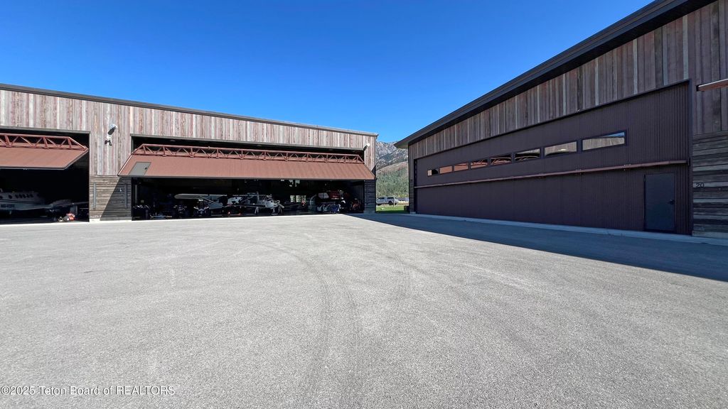 20 DIAMANDIS DR 20, Alpine, WY 83128 photo 32