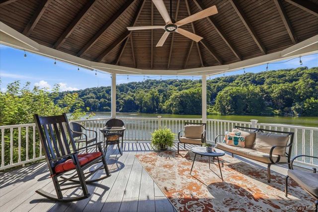 65 Lake Drive, Lake Peekskill, NY 10537