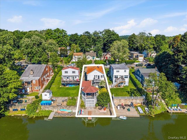 65 Lake Drive, Lake Peekskill, NY 10537