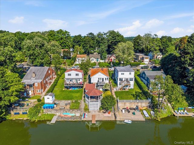 65 Lake Drive, Lake Peekskill, NY 10537