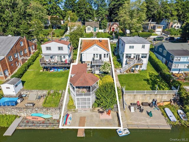 65 Lake Drive, Lake Peekskill, NY 10537