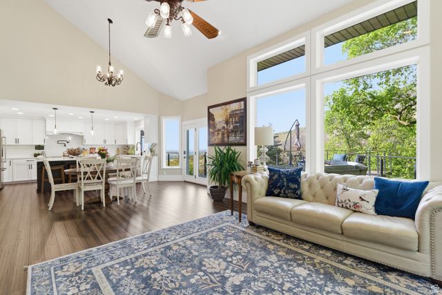 3311 COVE CIR, Layton, UT 84040