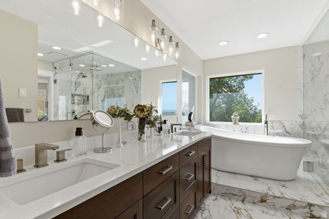3311 COVE CIR, Layton, UT 84040