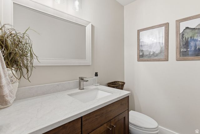 3311 COVE CIR, Layton, UT 84040