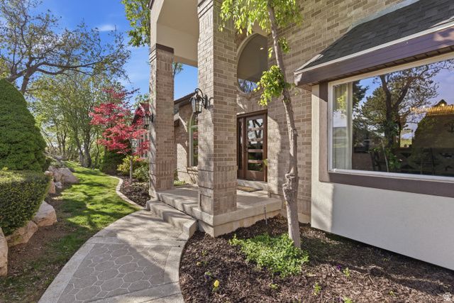3311 COVE CIR, Layton, UT 84040