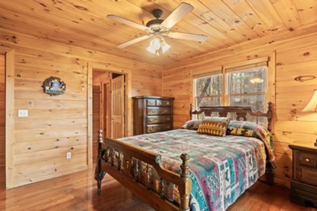131 Toccoa Overlook Lane, Blue Ridge, GA 30513