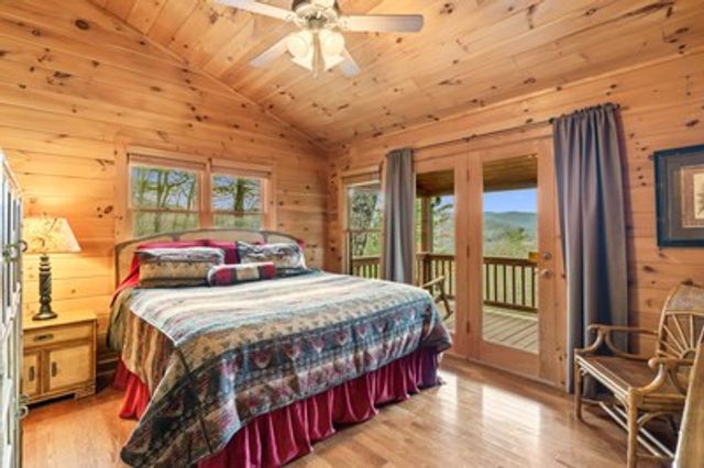 131 Toccoa Overlook Lane, Blue Ridge, GA 30513
