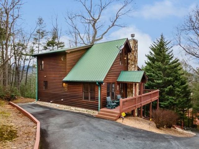 131 Toccoa Overlook Lane, Blue Ridge, GA 30513
