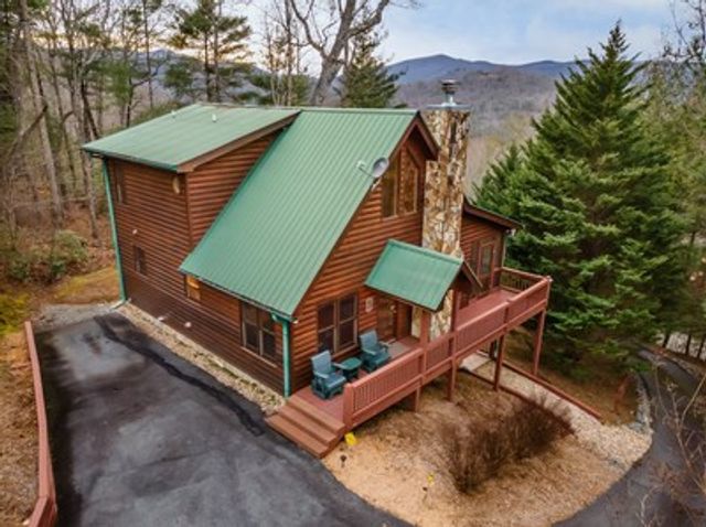 131 Toccoa Overlook Lane, Blue Ridge, GA 30513