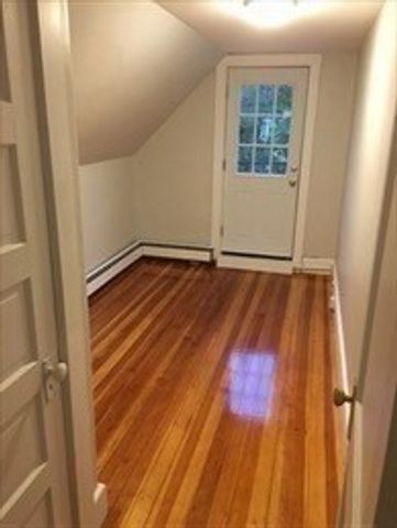 66 Spring Rd 3, Needham, MA 02494
