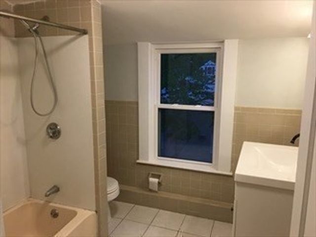 66 Spring Rd 3, Needham, MA 02494