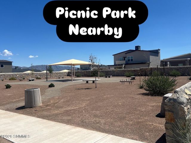 124 Monteine Trail, Sunland Park, NM 88008