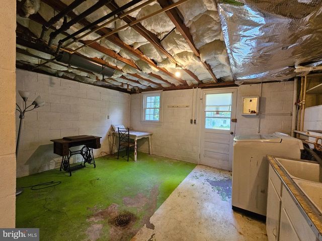 309 ZION RD, Salisbury, MD 21804