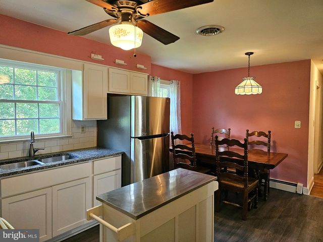 309 ZION RD, Salisbury, MD 21804