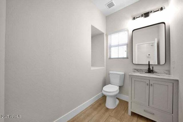 3941 E CAT BALUE Drive, Phoenix, AZ 85050