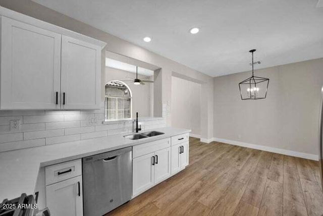 3941 E CAT BALUE Drive, Phoenix, AZ 85050