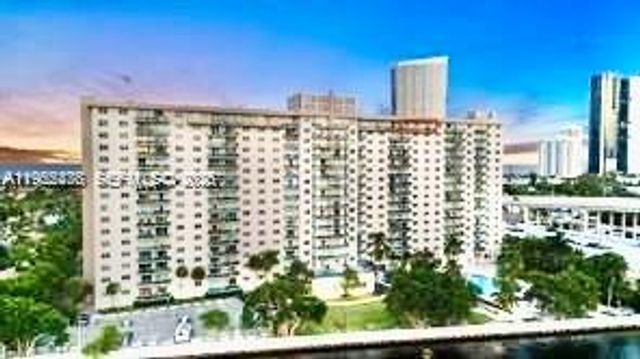 19390 Collins Ave 1508, Sunny Isles Beach, FL 33160