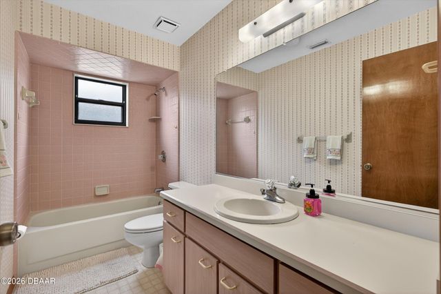 239 Wilmette Avenue, Ormond Beach, FL 32174