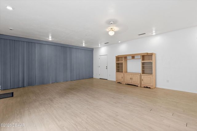 239 Wilmette Avenue, Ormond Beach, FL 32174