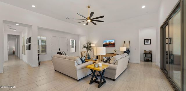 9649 E Sector Drive, Mesa, AZ 85212