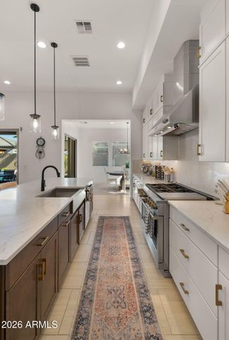 9649 E Sector Drive, Mesa, AZ 85212