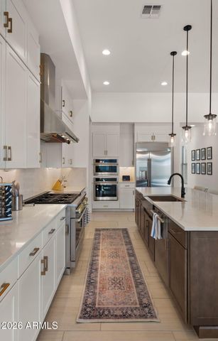 9649 E Sector Drive, Mesa, AZ 85212