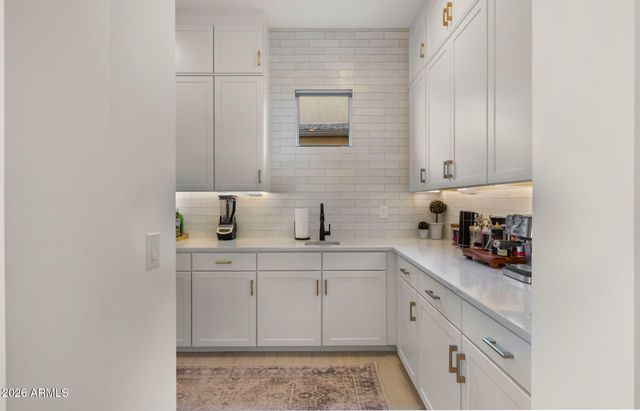 9649 E Sector Drive, Mesa, AZ 85212