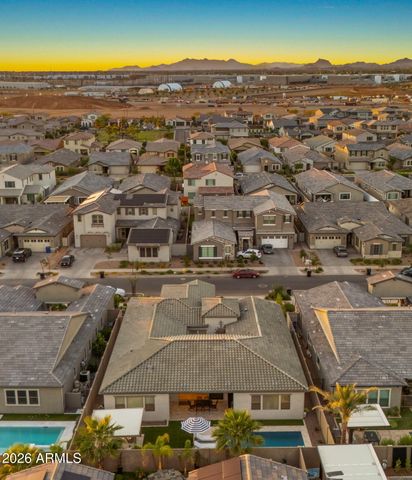 9649 E Sector Drive, Mesa, AZ 85212