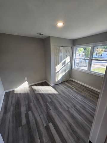 314 Fremont Avenue, Romeoville, IL 60446