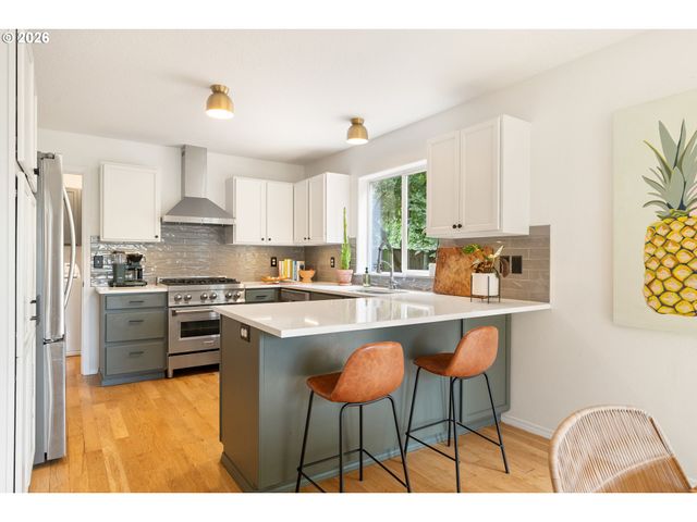 6111 Ne 49TH Ave, Portland, OR 97218