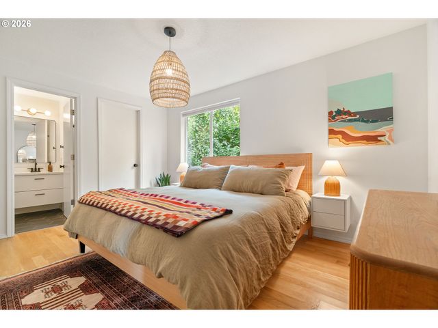 6111 Ne 49TH Ave, Portland, OR 97218