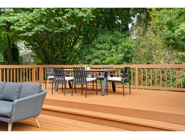 6111 Ne 49TH Ave, Portland, OR 97218