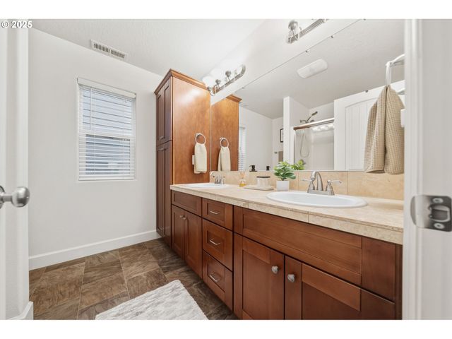 19115 CORK Ave, Sandy, OR 97055