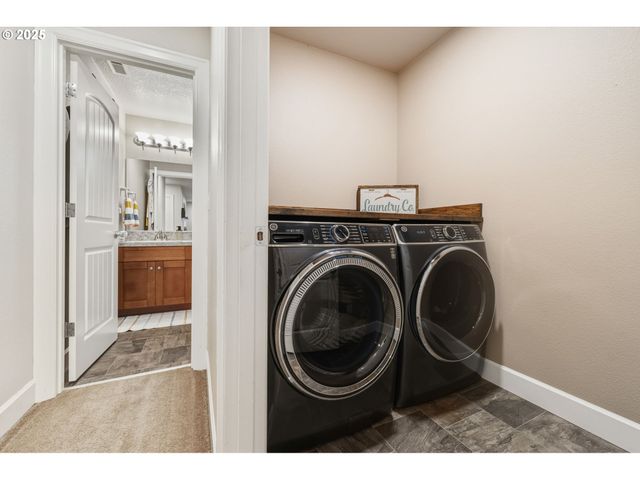 19115 CORK Ave, Sandy, OR 97055