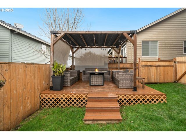 19115 CORK Ave, Sandy, OR 97055